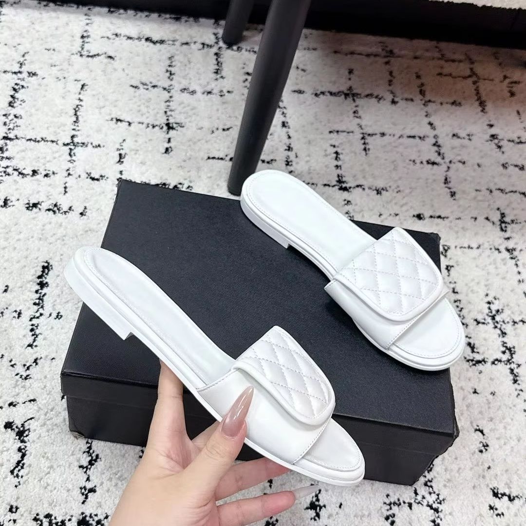 Summer Quilt - Sandalias Blancas Acolchadas para Mujer, con